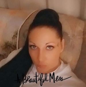 Meet your Posher, Nikki